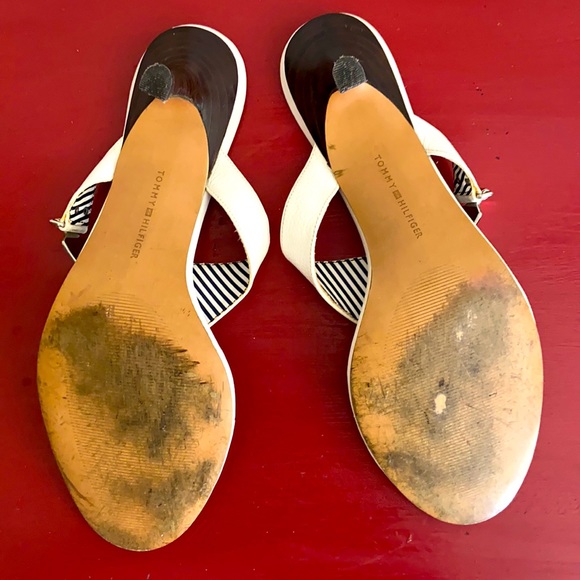 Vintage 90s Tommy Hilfiger Upper Leather Kitten Heels - Picture 4 of 8